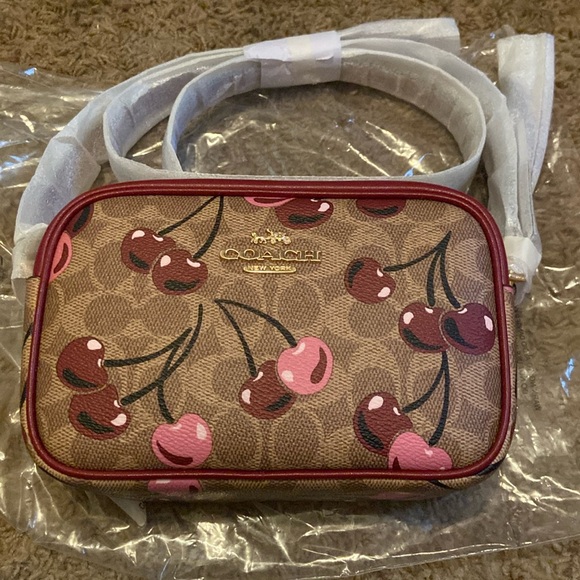 Coach Handbags - Coach Signature Cherries 🍒 Jamie Camera Bag NWT